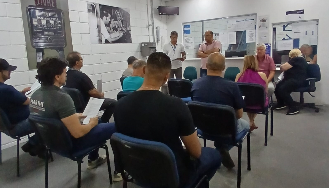 Ipem-SP promove reunião com oficinas permissionárias de taxímetros na capital